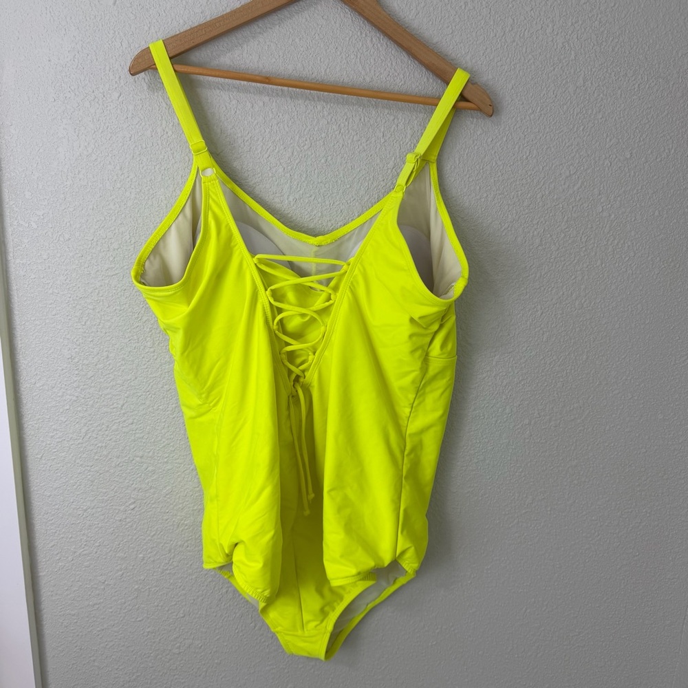 Torrid Acid Yellow Wireless Corset Back One-Piece Swimsuit Sz 4X - Picture 7 of 8